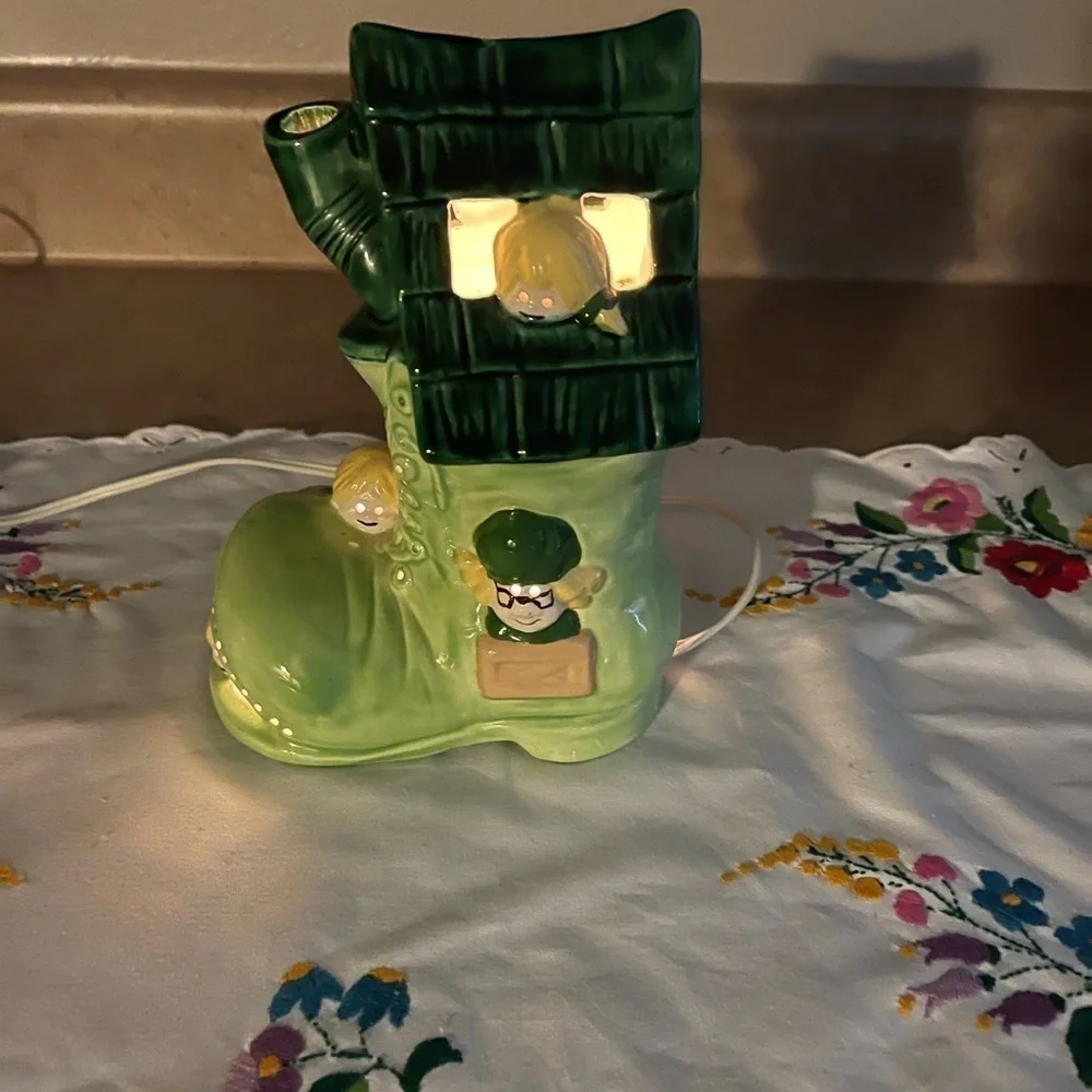 Vintage Boot Nursery Lamp Green Ceramic Works Old Woman Who Lives In A Shoe.